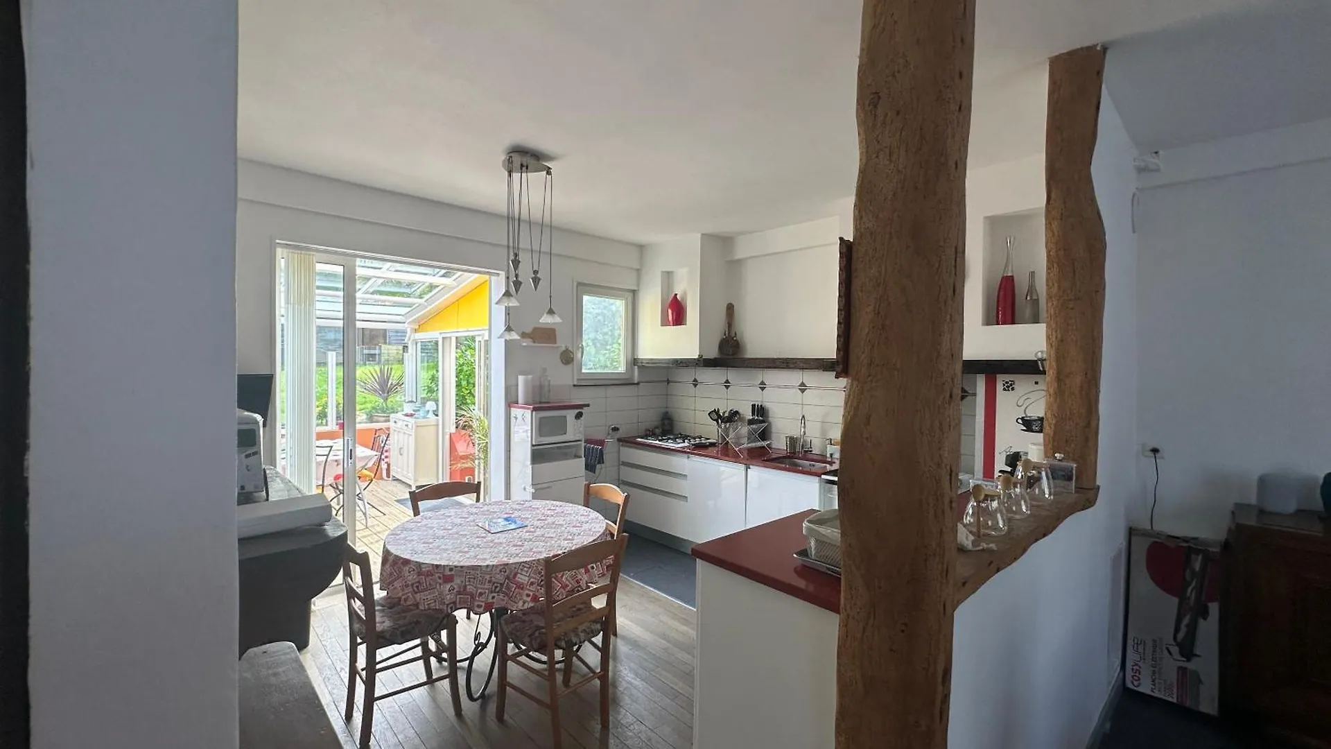Maison Familiale A Morgat, Jardin Clos, A 2 Minutes De La Plage Crozon 0*,  França